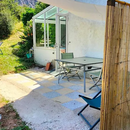 Fenouillet Lägenhet *